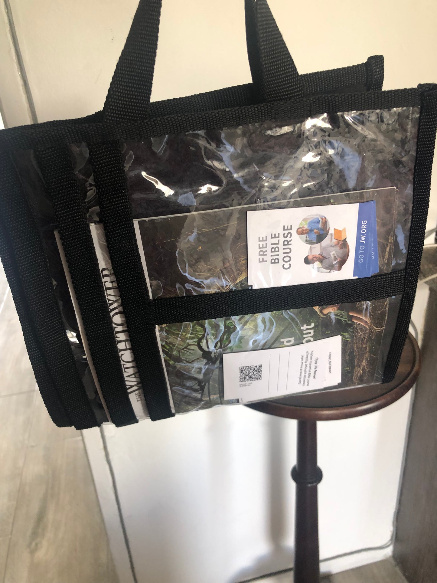 ESTHER - The box style reversible ministry bag with clear pockets